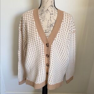 NWT Ann Taylor Beige and Cream Knit Cardigan